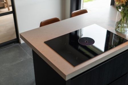 Moderne keuken met strakke uitvoering | Van Manen Keukens